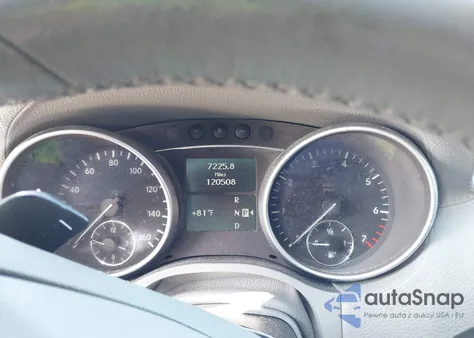 2009 Mercedes-Benz Gl 450 4Matic z USA, uszkodzony, nr VIN 4JGBF71E49A526385